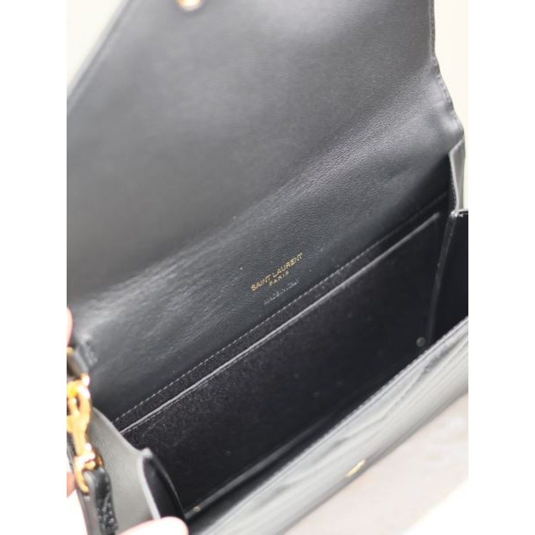 LOUIS VUITTON コピー バックパック ロゴ 海外先行発売 ルイヴィトン