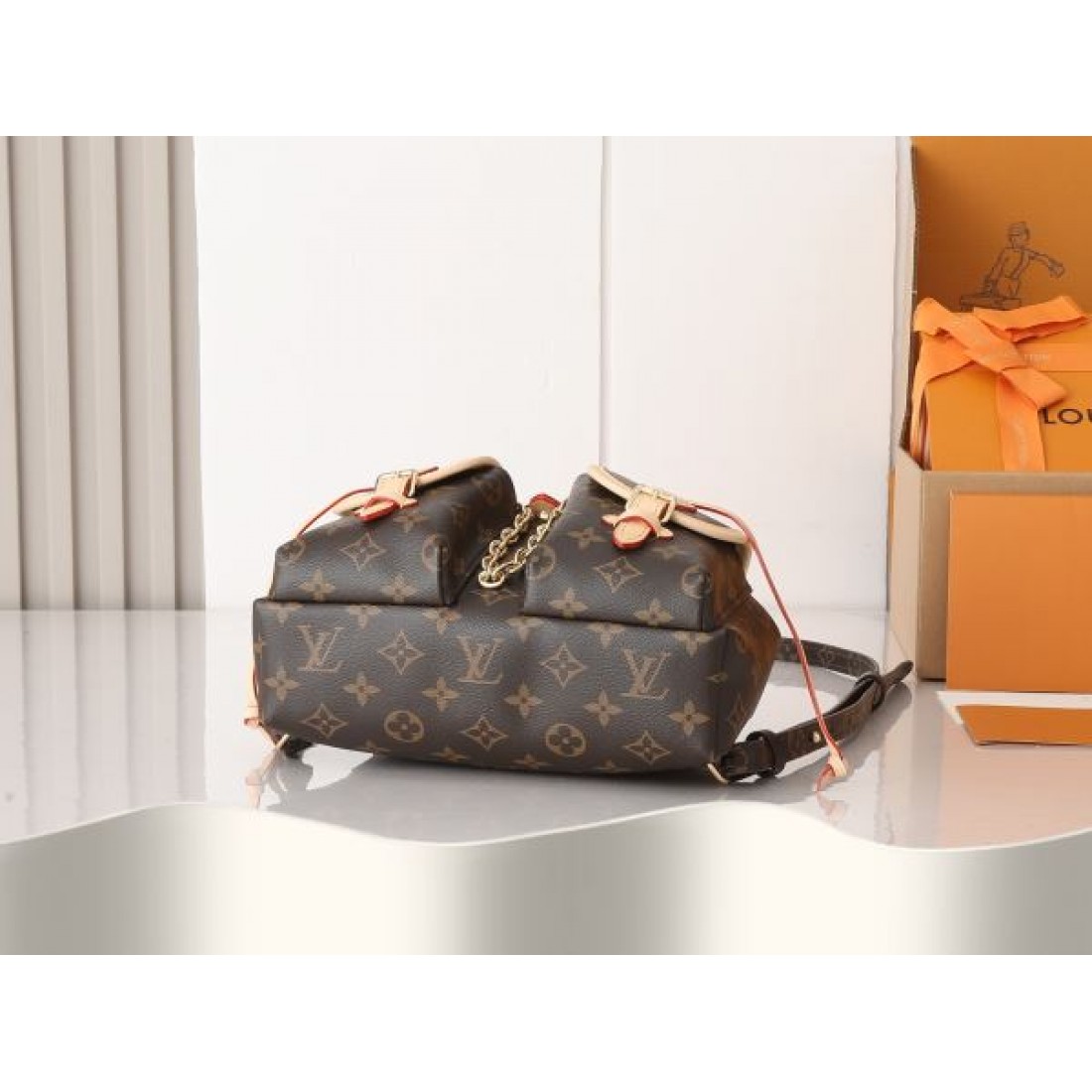 LOUIS VUITTON コピー バックパック ロゴ 大人気お得安い ルイヴィトン