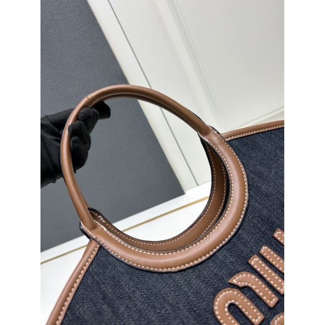 ミュウミュウ スーパーコピー トートバッグ ロゴ 人気セール低価 MIU MIU