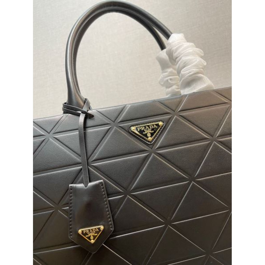 PRADA スーパーコピー トートバッグ ロゴ ただいま期間限定割引中 プラダ