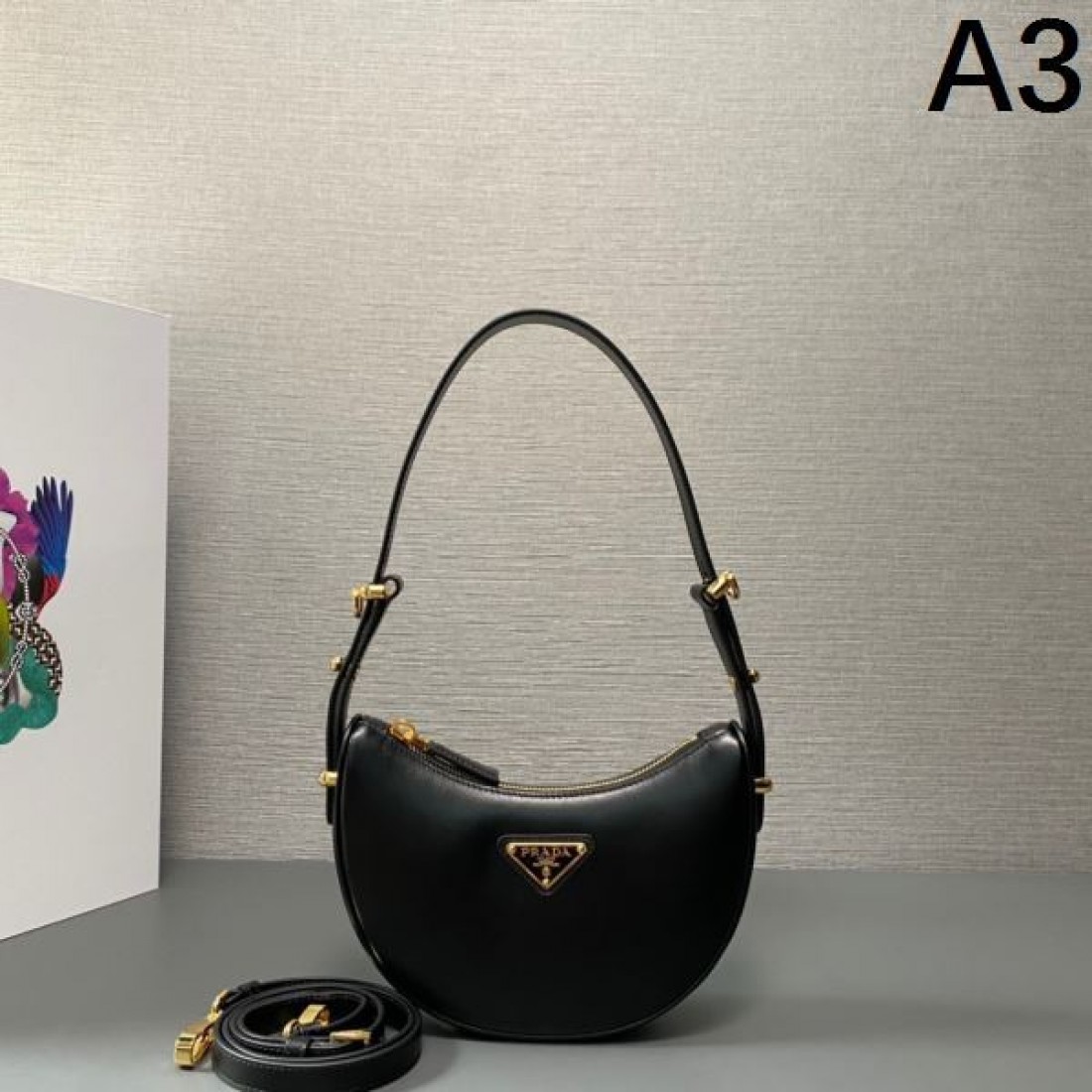 PRADA スーパーコピー トートバッグ ロゴ 日本でも大人気のモデル プラダ