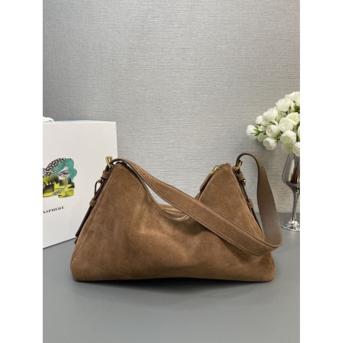 PRADA スーパーコピー トートバッグ ロゴ 人気のオシャレものから プラダ
