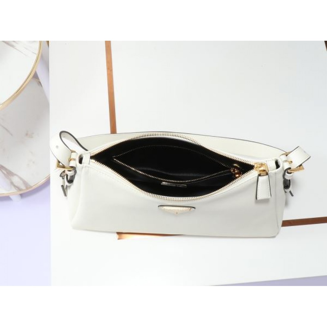 PRADA コピー ショルダーバッグ 新作いきなり値下げ プラダ