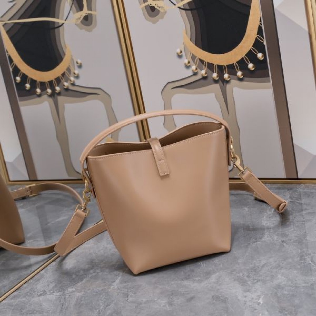 イヴ サンローラン スーパーコピー トートバッグ ロゴ 長時間持続可能 SAINT LAURENT