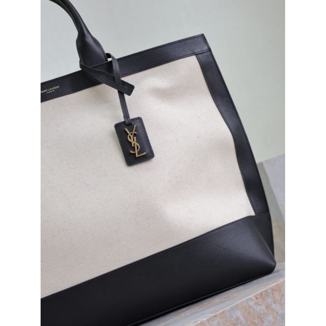 イヴ サンローラン スーパーコピー トートバッグ ロゴ 最新で一目惚れ SAINT LAURENT