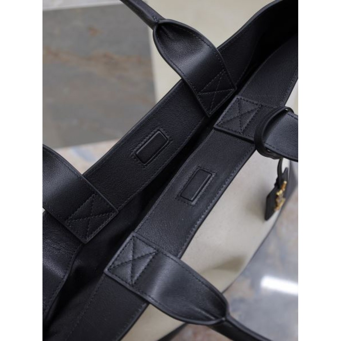 イヴ サンローラン スーパーコピー トートバッグ ロゴ 最新で一目惚れ SAINT LAURENT