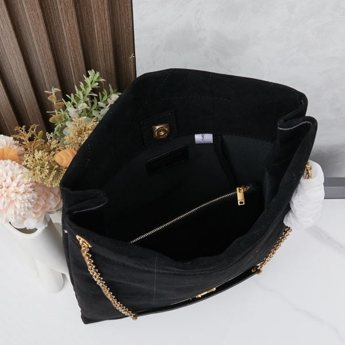イヴ サンローラン スーパーコピー トートバッグ ロゴ お洒落さん必見 SAINT LAURENT