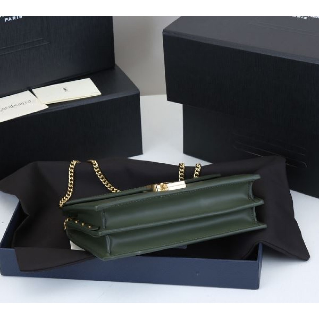 YSL イヴ サンローラン コピー ショルダーバッグ ロゴ 個性派ブランド SAINT LAURENT