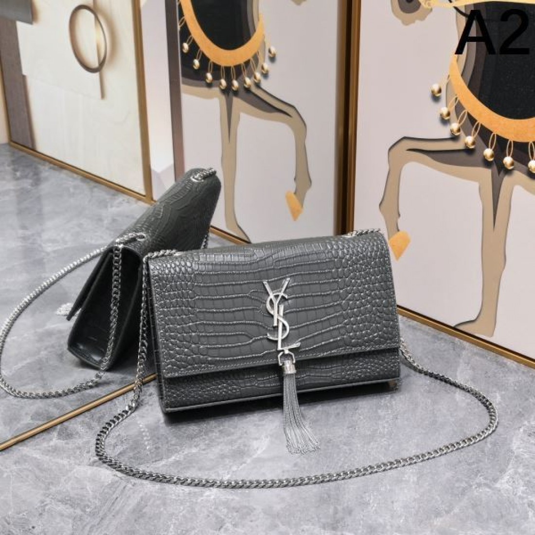 YSL イヴ サンローラン コピー ショルダーバッグ ロゴ 個性派ブランド SAINT LAURENT