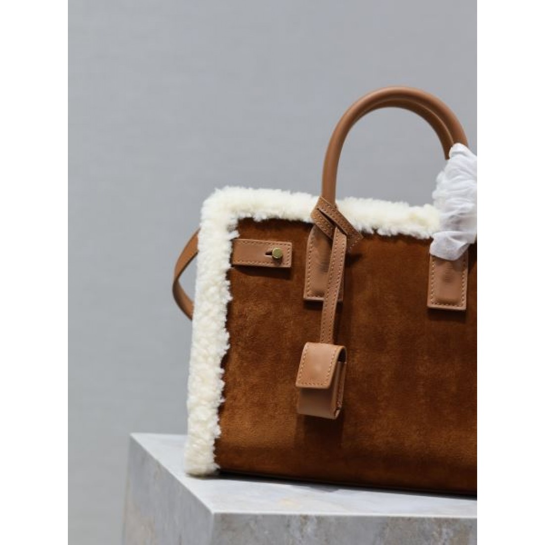 YSL イヴ サンローラン コピー トートバッグ 支持が急上昇 SAINT LAURENT