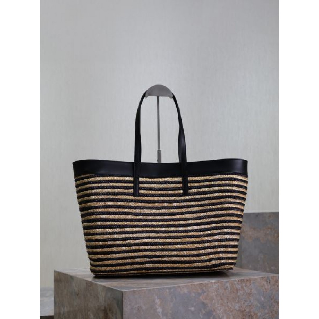 YSL イヴ サンローラン コピー トートバッグ 先行予約販売 SAINT LAURENT