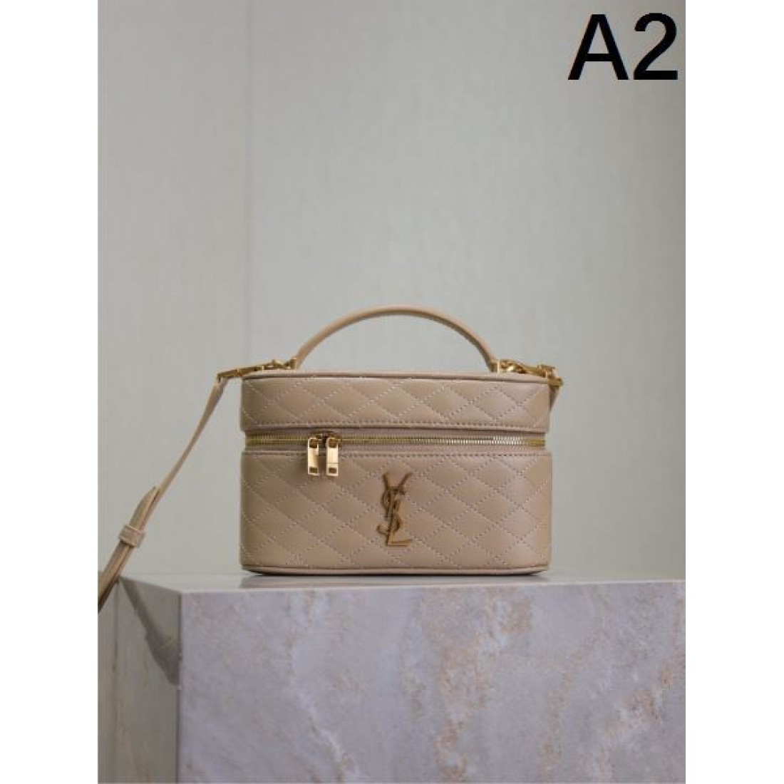 YSL イヴ サンローラン コピー トートバッグ 新作在庫希少 SAINT LAURENT