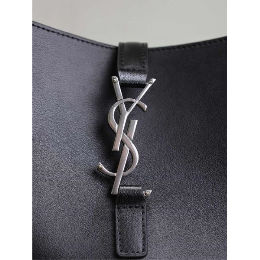 YSL イヴ サンローラン コピー トートバッグ 最安価格新品 SAINT LAURENT