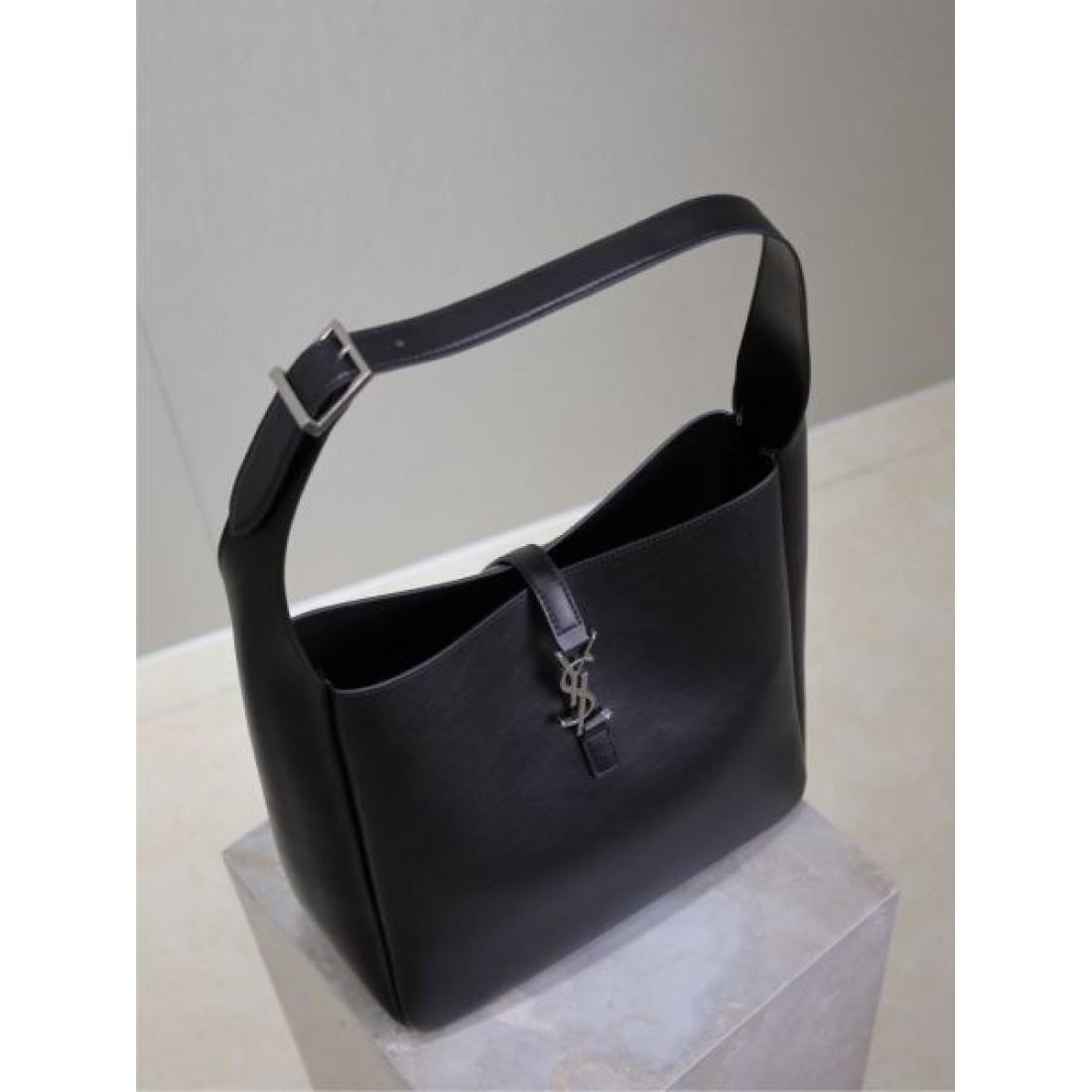 YSL イヴ サンローラン コピー トートバッグ 最安価格新品 SAINT LAURENT