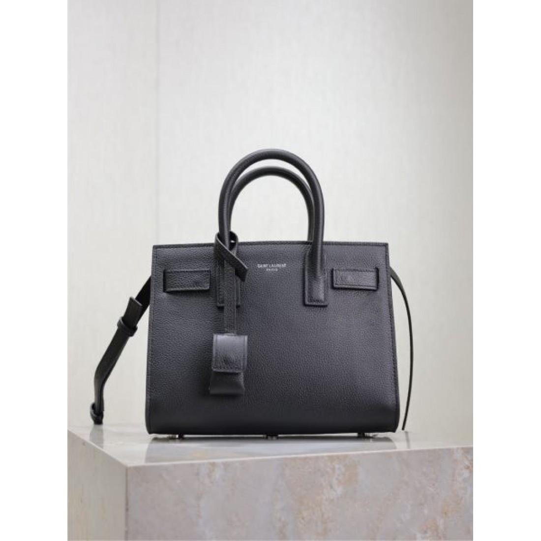 YSL イヴ サンローラン コピー トートバッグ ロゴ 北欧ブランド SAINT LAURENT
