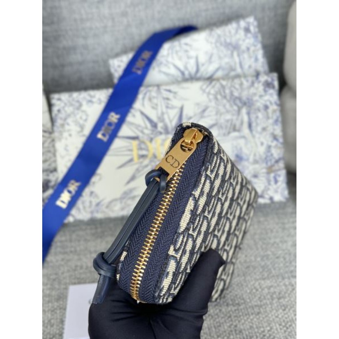 2025アイテムおすすめ DIOR スーパーコピー 長財布 夏季新作に狙う 殺到