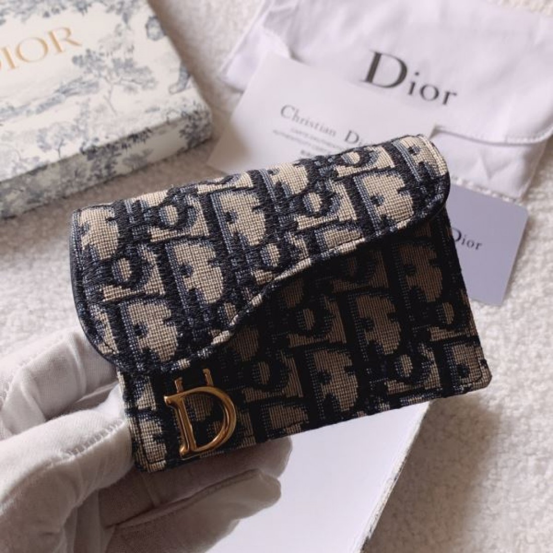 セレブも夢中 大人可愛い 上品 DIOR ディオール コピー カードケース