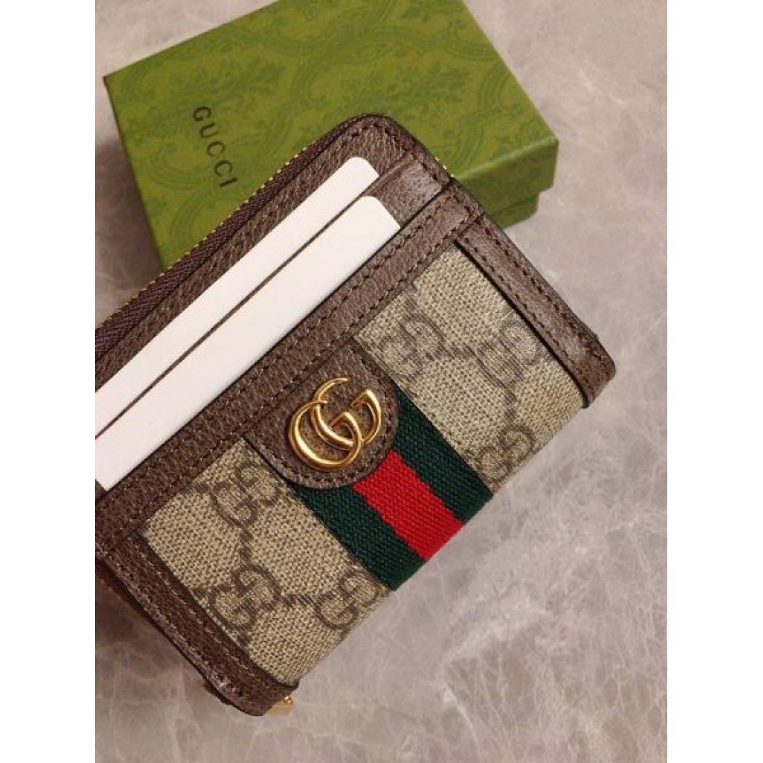 レディースファッション GUCCI 夏の最旬スタイルを楽しい グッチ コピー カードケース