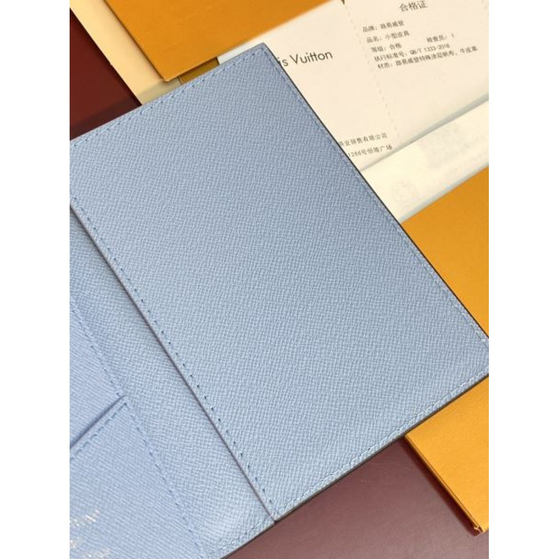 超おしゃれ大人気 LOUIS VUITTON スーパーコピー 二つ折り財布 新しい自分に出会う