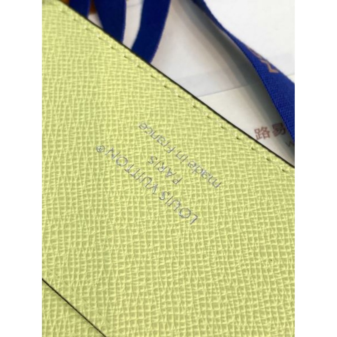 春の新生活にぴったり LOUIS VUITTON スーパーコピー 二つ折り財布 プレミアム感満載
