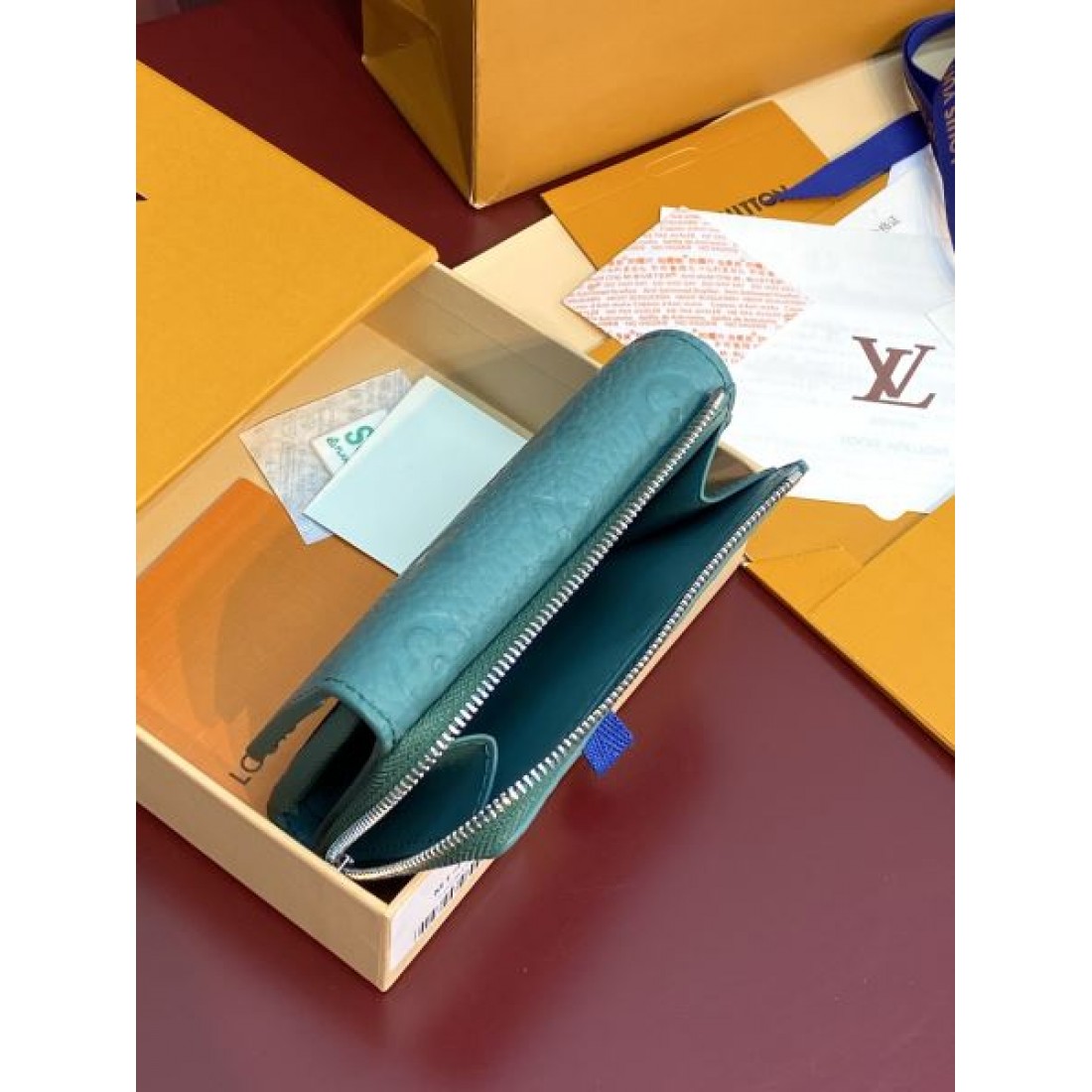 LOUIS VUITTON ルイヴィトン コピー 三つ折り財布 完売必須 限定SALE 上質