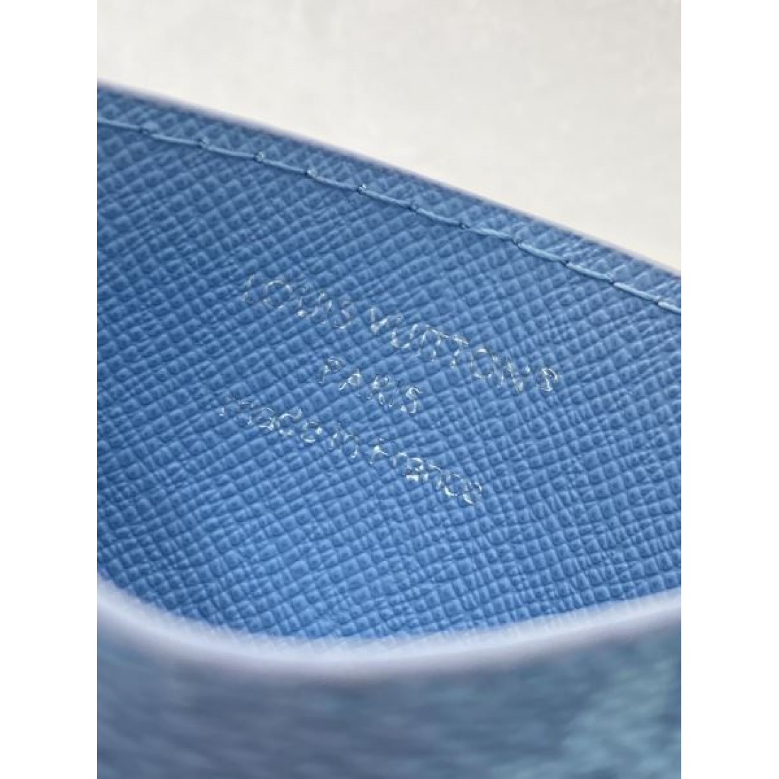 高品質 LOUIS VUITTON ルイヴィトン コピー カードケース 綺麗なシルエット