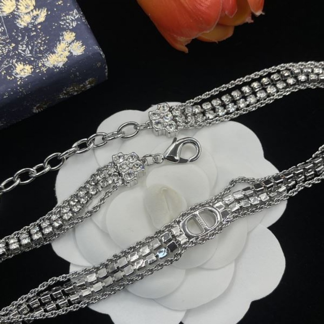 ディオール コピー ブレスレット ロゴ 昨年も人気のアイテム新品 DIOR