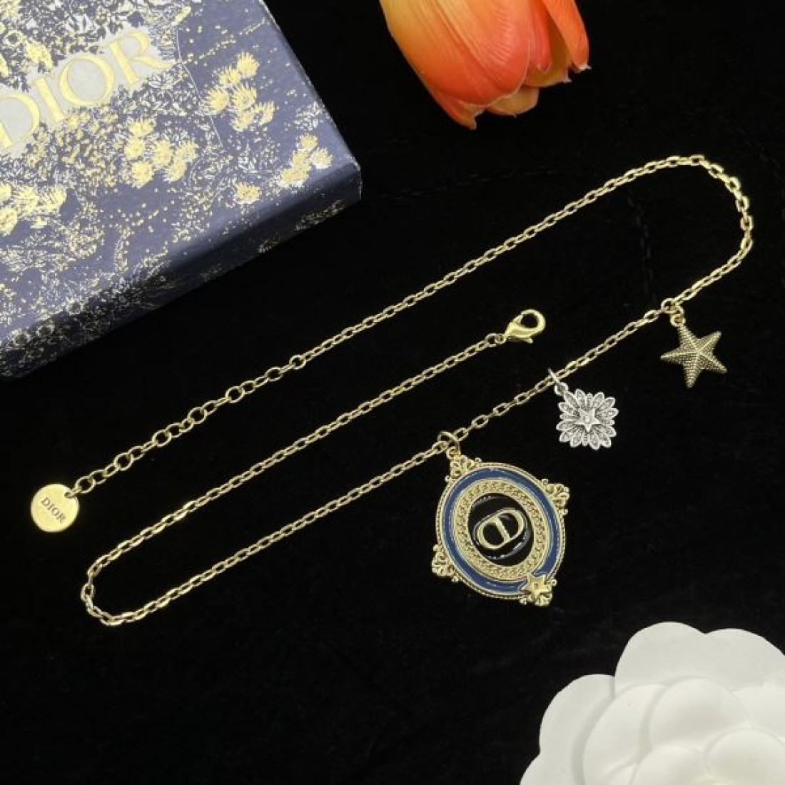 ディオール コピー ネックレス ロゴ オシャレに圧倒的な人気の DIOR