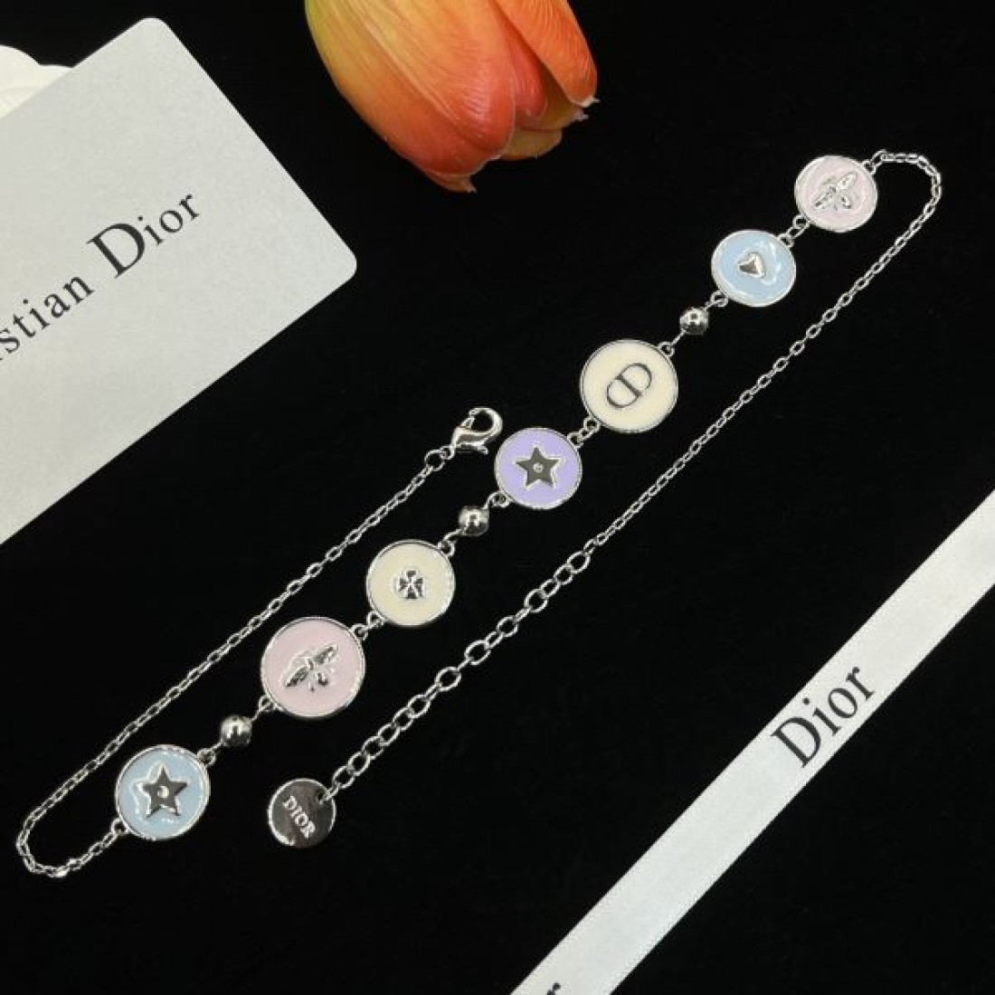 ディオール コピー ネックレス ロゴ 最新シーズンがやってきた DIOR