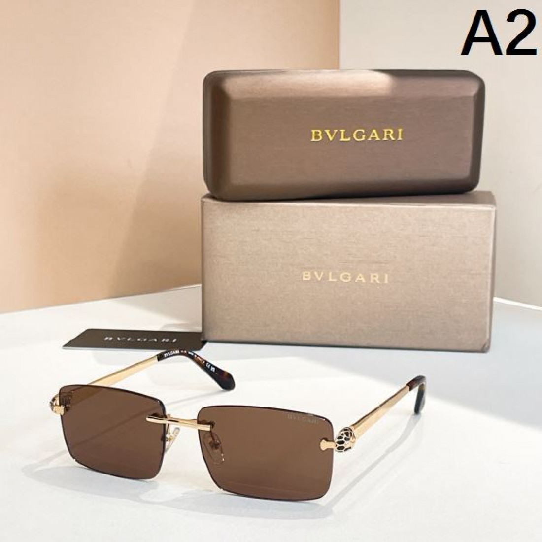 入手困難必至 BVLGARI コピー サングラス 売り切れ注意