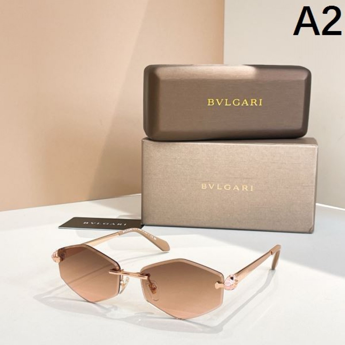 大好評発売中 BVLGARI コピー サングラス 海外限定コレクション