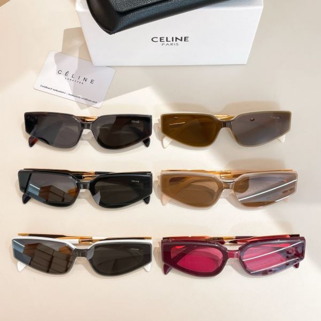 抜群の存在感 トレンド感満載 CELINE セリーヌ スーパーコピー サングラス 
