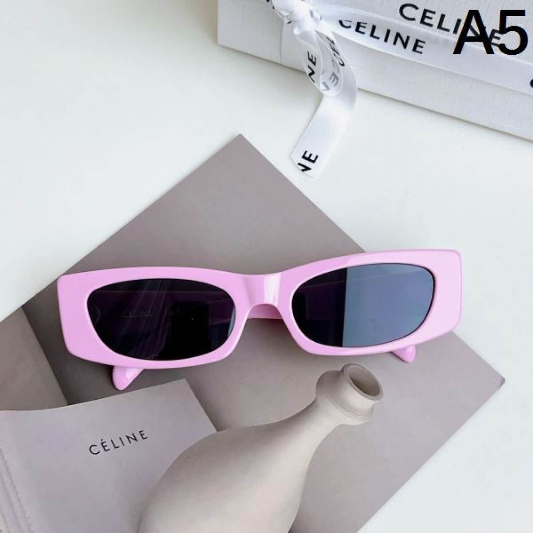 旬顔アイテム 圧倒的な魅力 セリーヌ コピー サングラス 優美な CELINE 