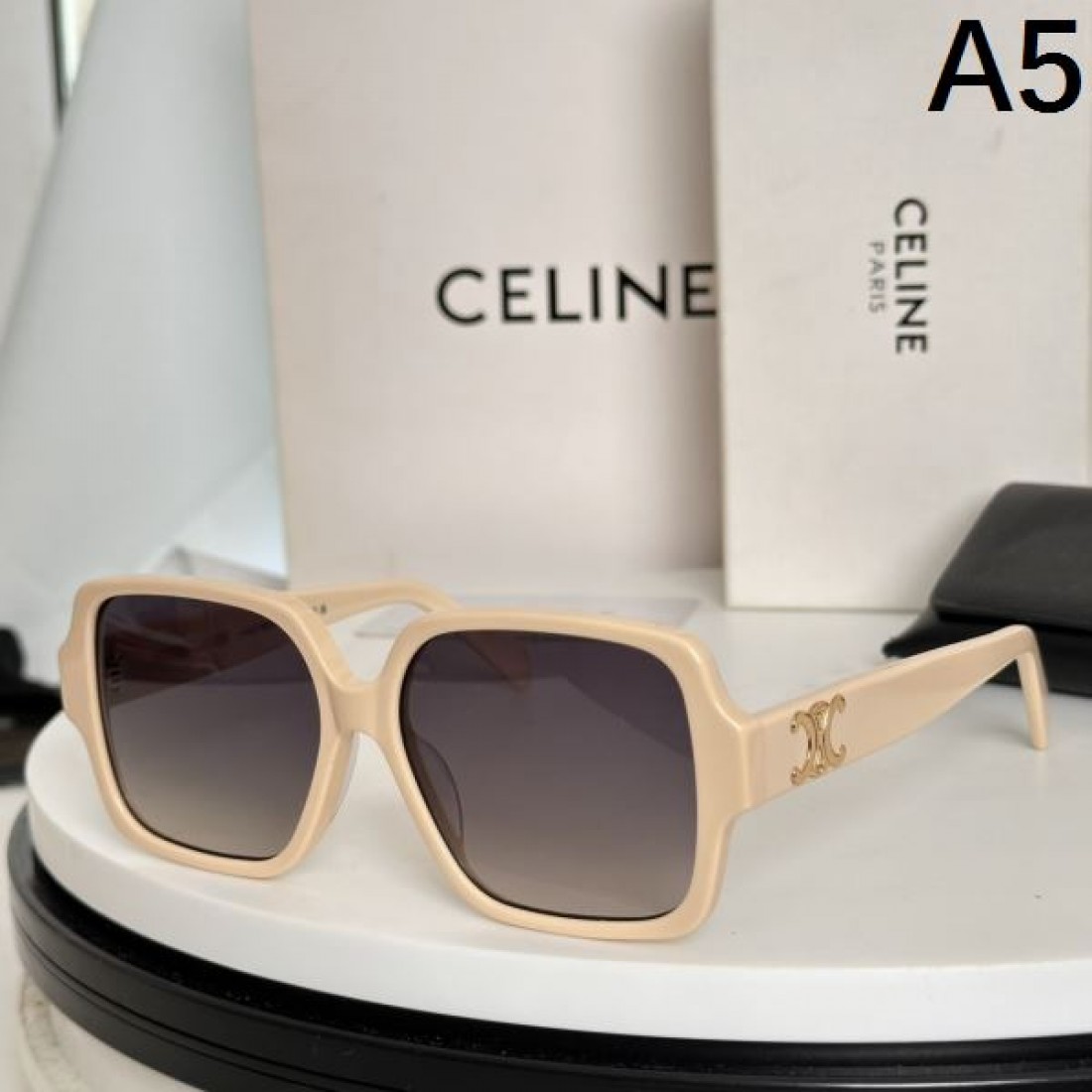CELINE セリーヌ コピー サングラス 洗練された 上品な 人気急上昇