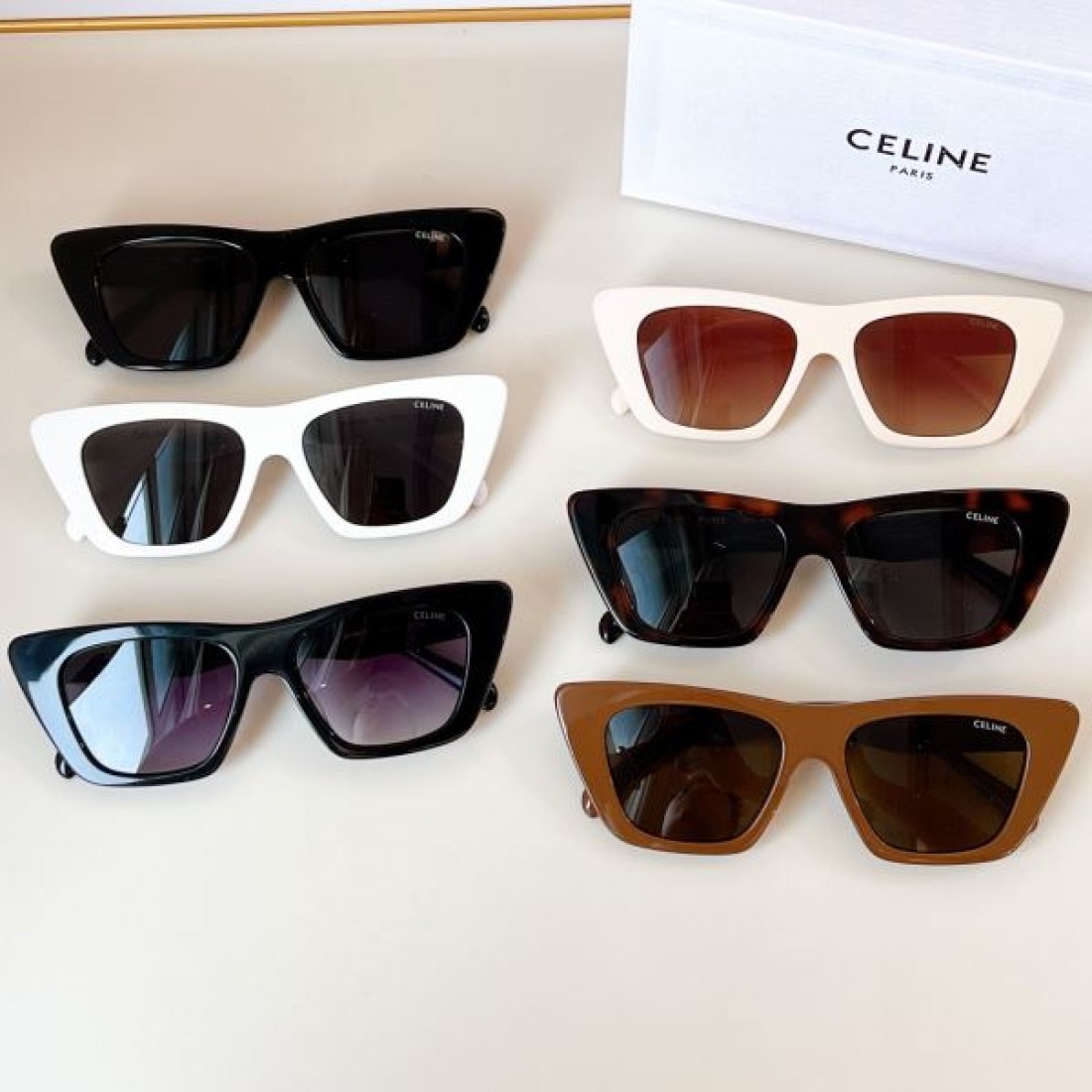 存在感抜群 セリーヌ スーパーコピー サングラス CELINE カジュアルな