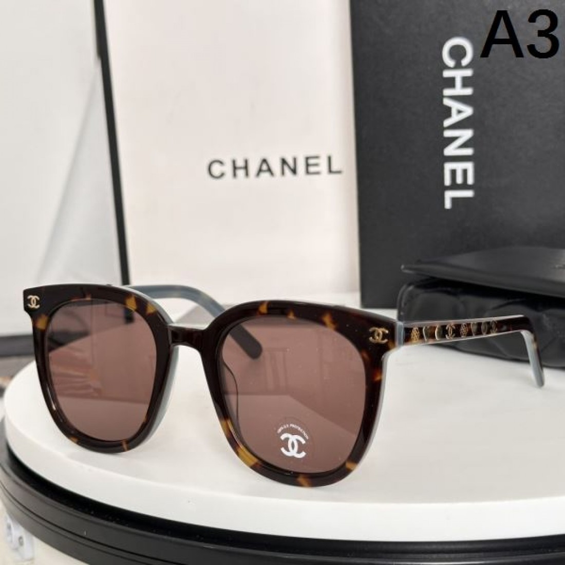 快適な お洒落な シャネル コピー サングラス 斬新な 軽やか CHANEL