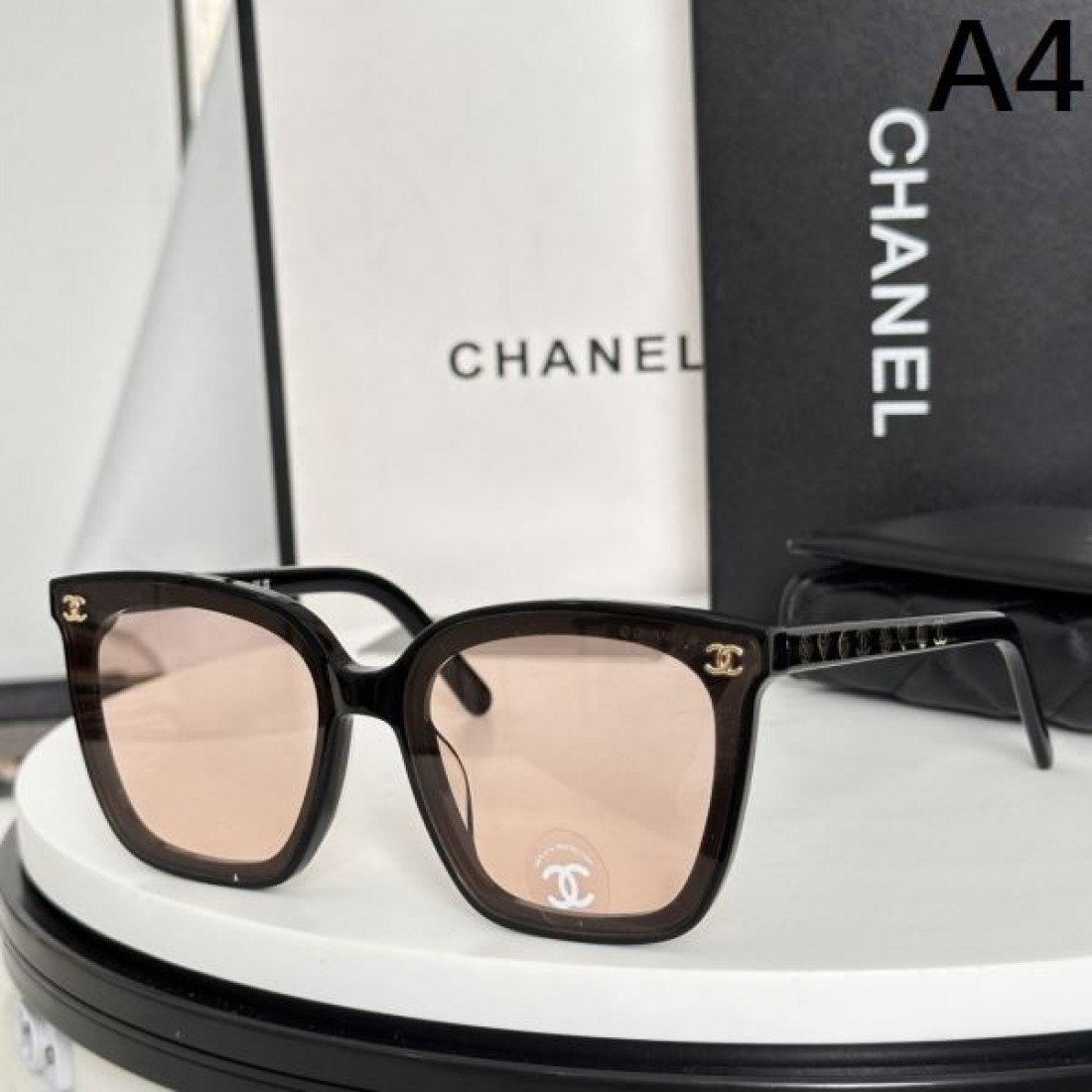 シャネル コピー サングラス CHANEL 大人可愛い 華やか 魅力的な