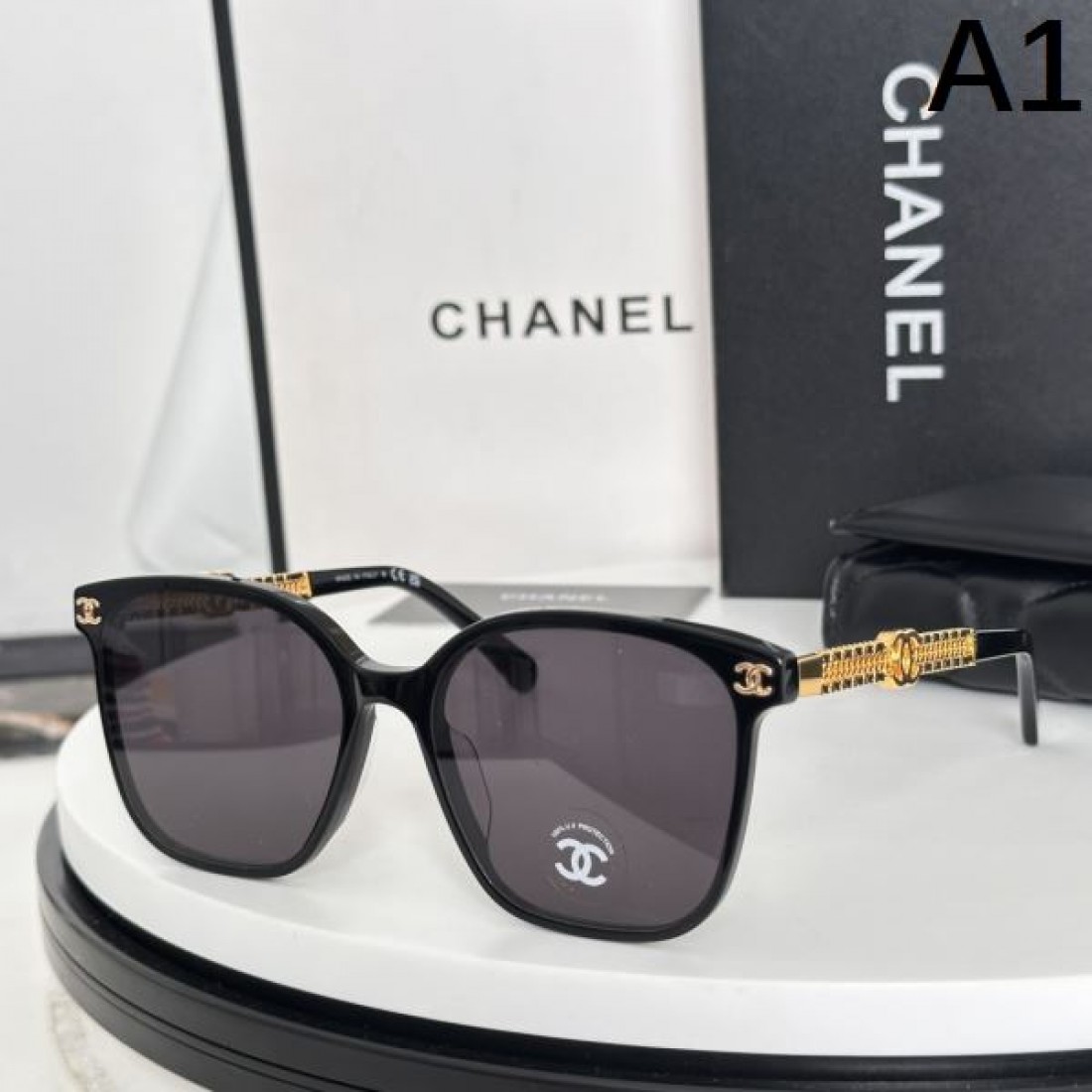 優雅な フェミニンなトレンド感満載 シャネル コピー サングラスCHANEL