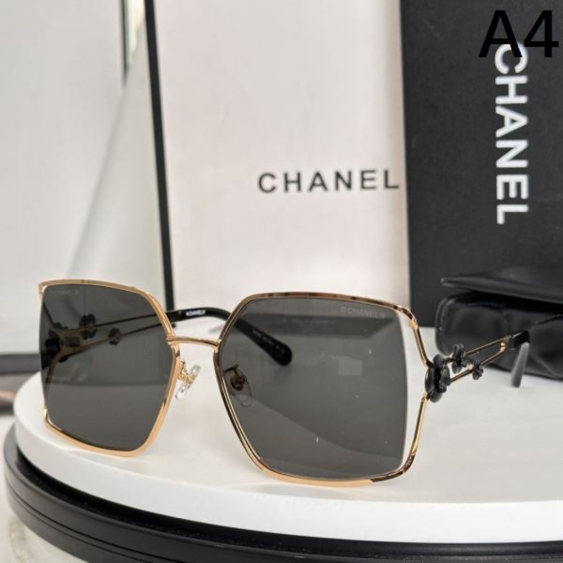 CHANEL 洗練された シャネル スーパー コピー サングラス モダン 高級感 溢れる