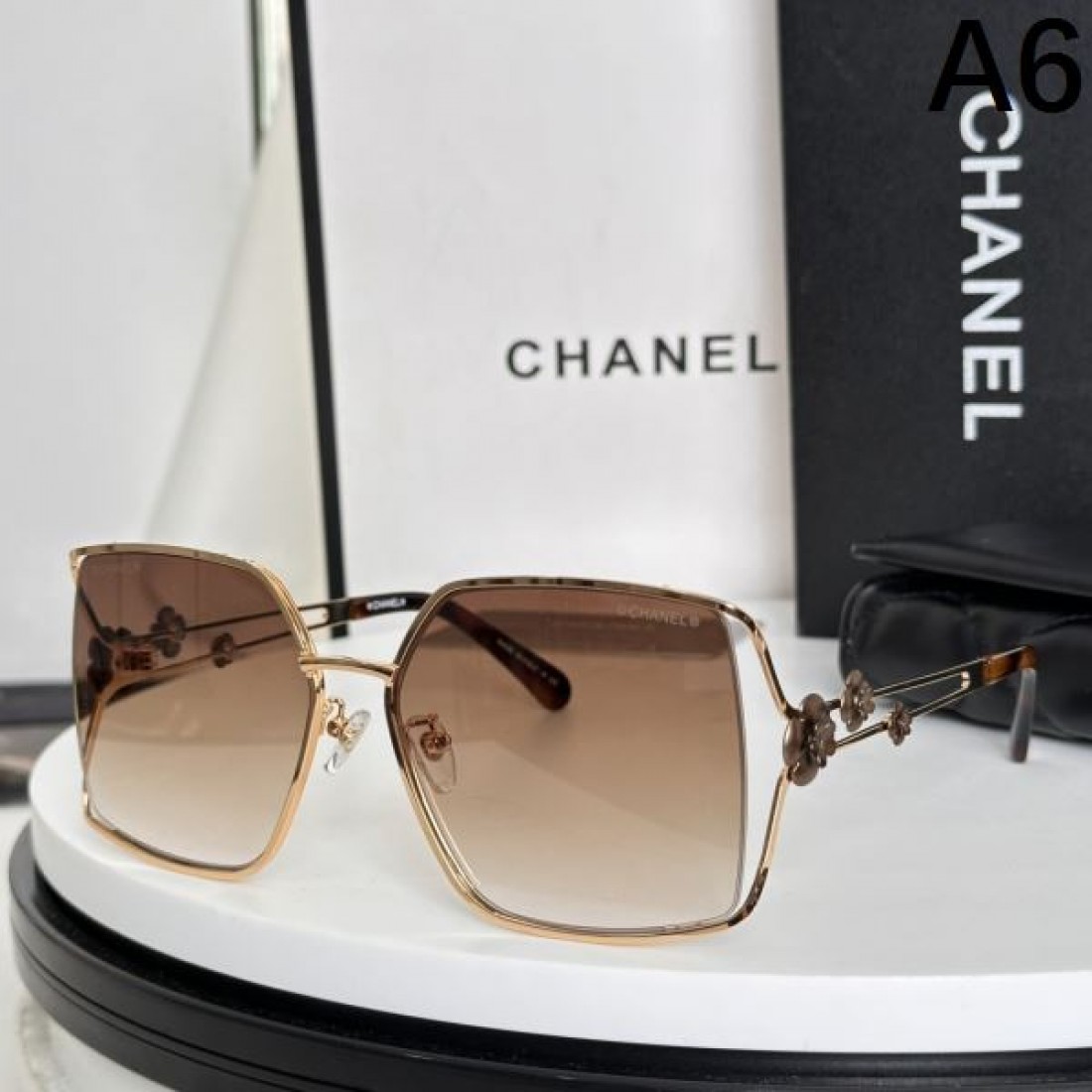 CHANEL 洗練された シャネル スーパー コピー サングラス モダン 高級感 溢れる