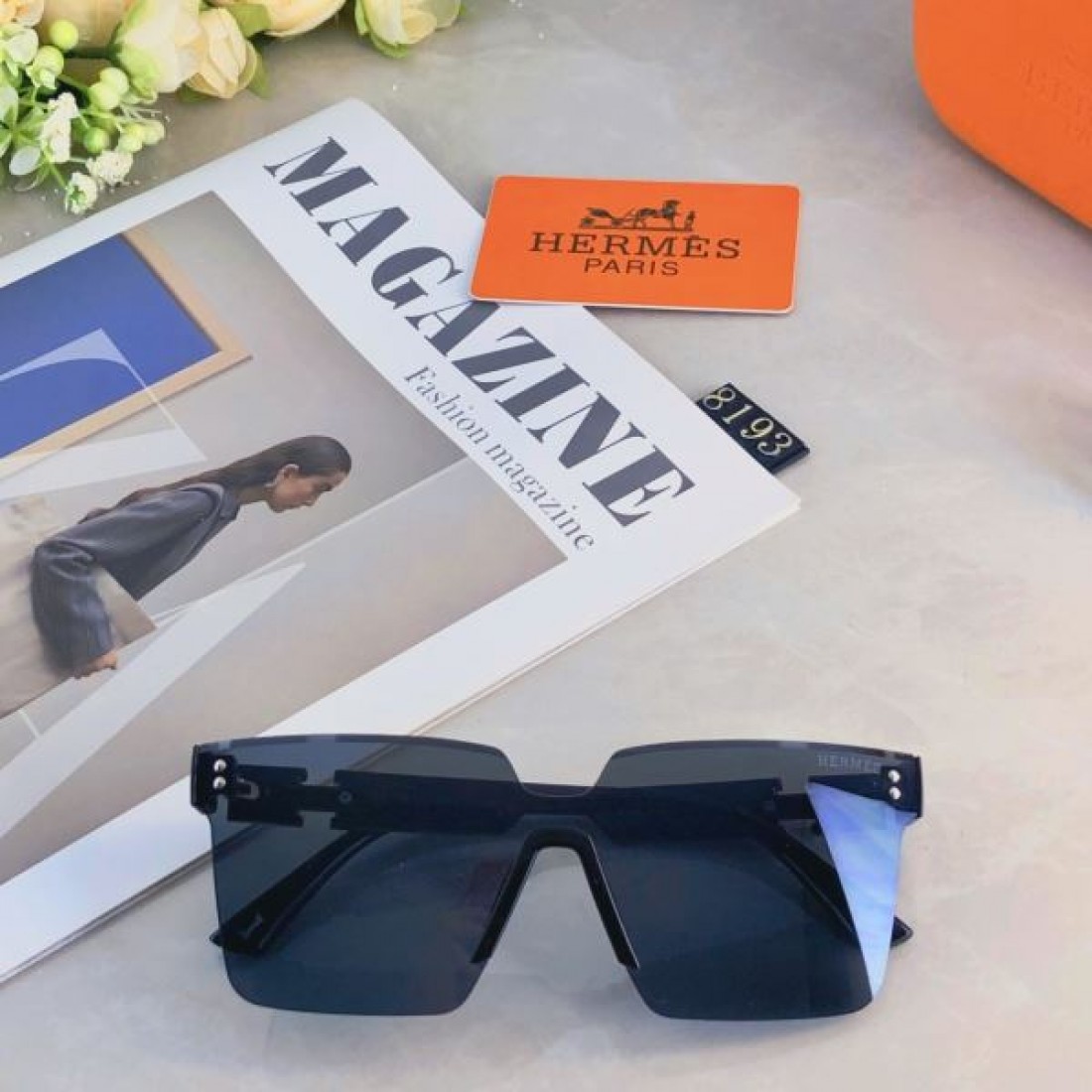 人気のオシャレものから HERMES コピー サングラス 売り切れ必至