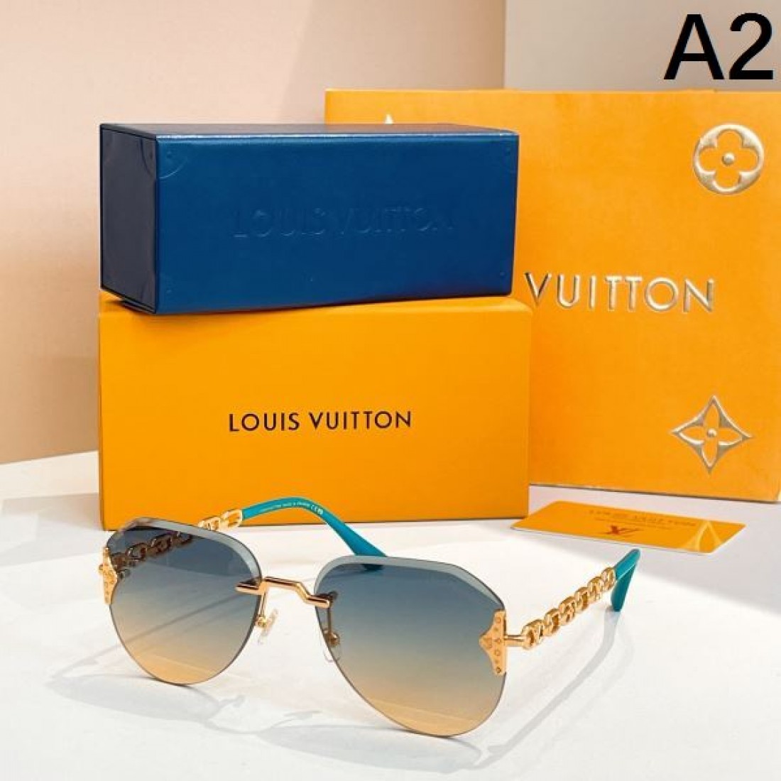 性抜群のコンビ LOUIS VUITTON 上品で洗練された ルイヴィトン コピー サングラス