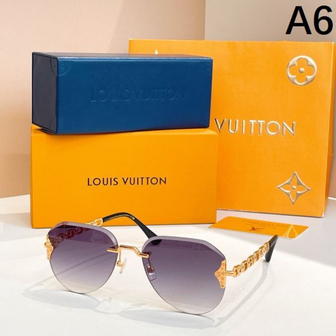 性抜群のコンビ LOUIS VUITTON 上品で洗練された ルイヴィトン コピー サングラス