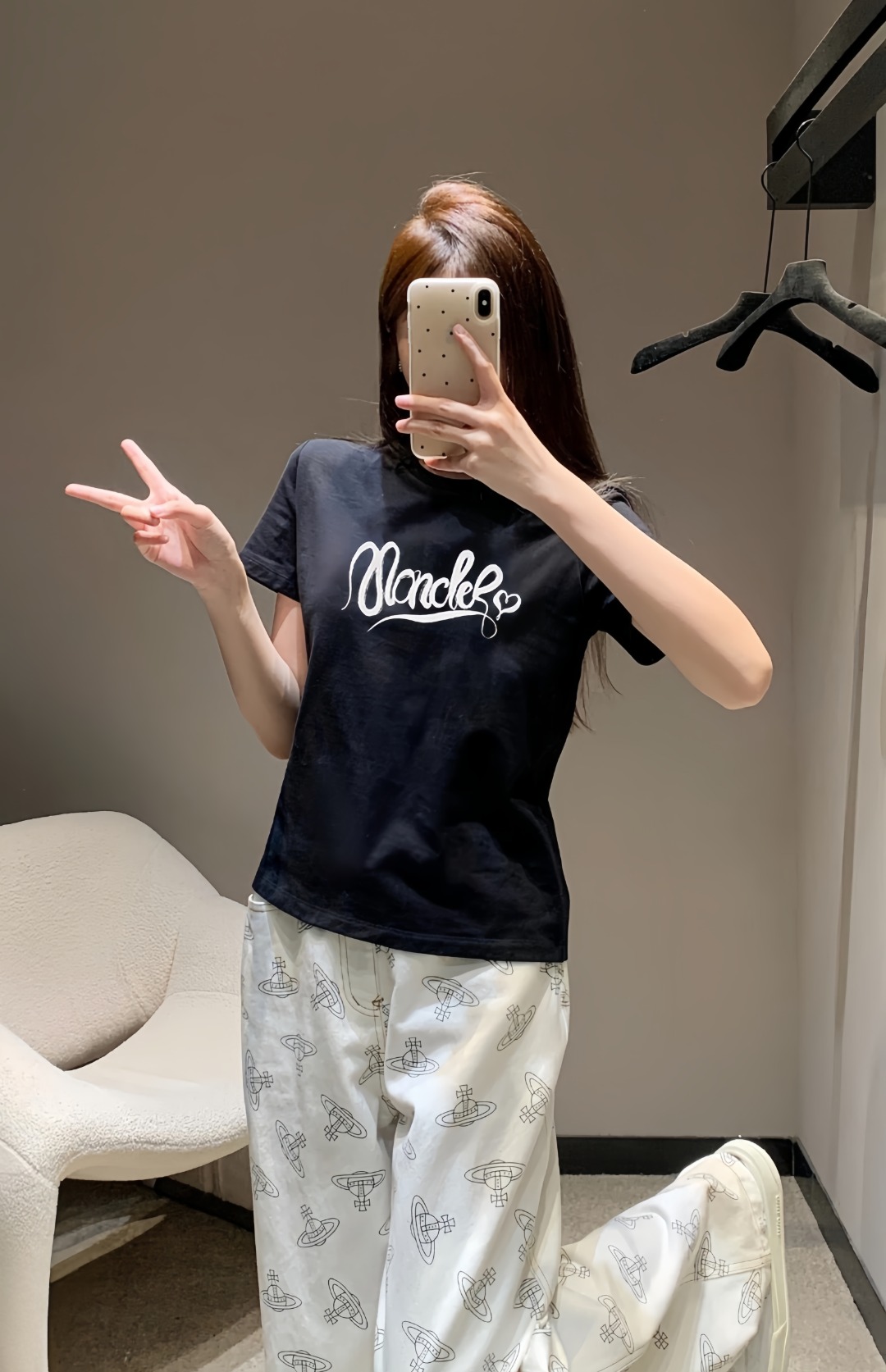   モンクレール T シャツ、カジュアルスタイルに彩りを！