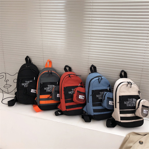   ノースフェイスTHE NORTH FACE スーパーコピーの新作ショルダーバッグが登場！多彩なカラーとデザインで人気を集
