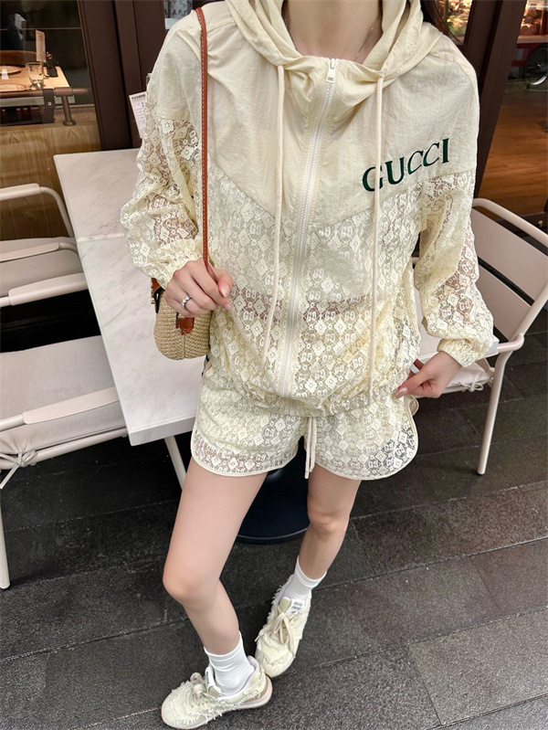   グッチ(GUCCI) スーパーコピーの新作セットアップが登場！軽やかなレースで魅せる夏のカジュアルスタイル