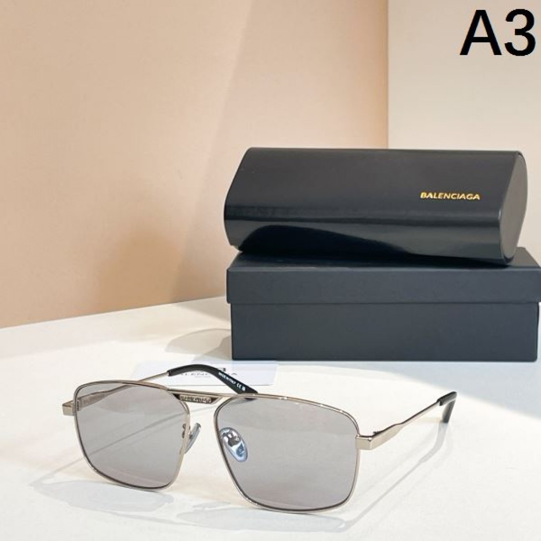今季イチオシ BALENCIAGA バレンシアガ コピー サングラス 季節感たっぷり