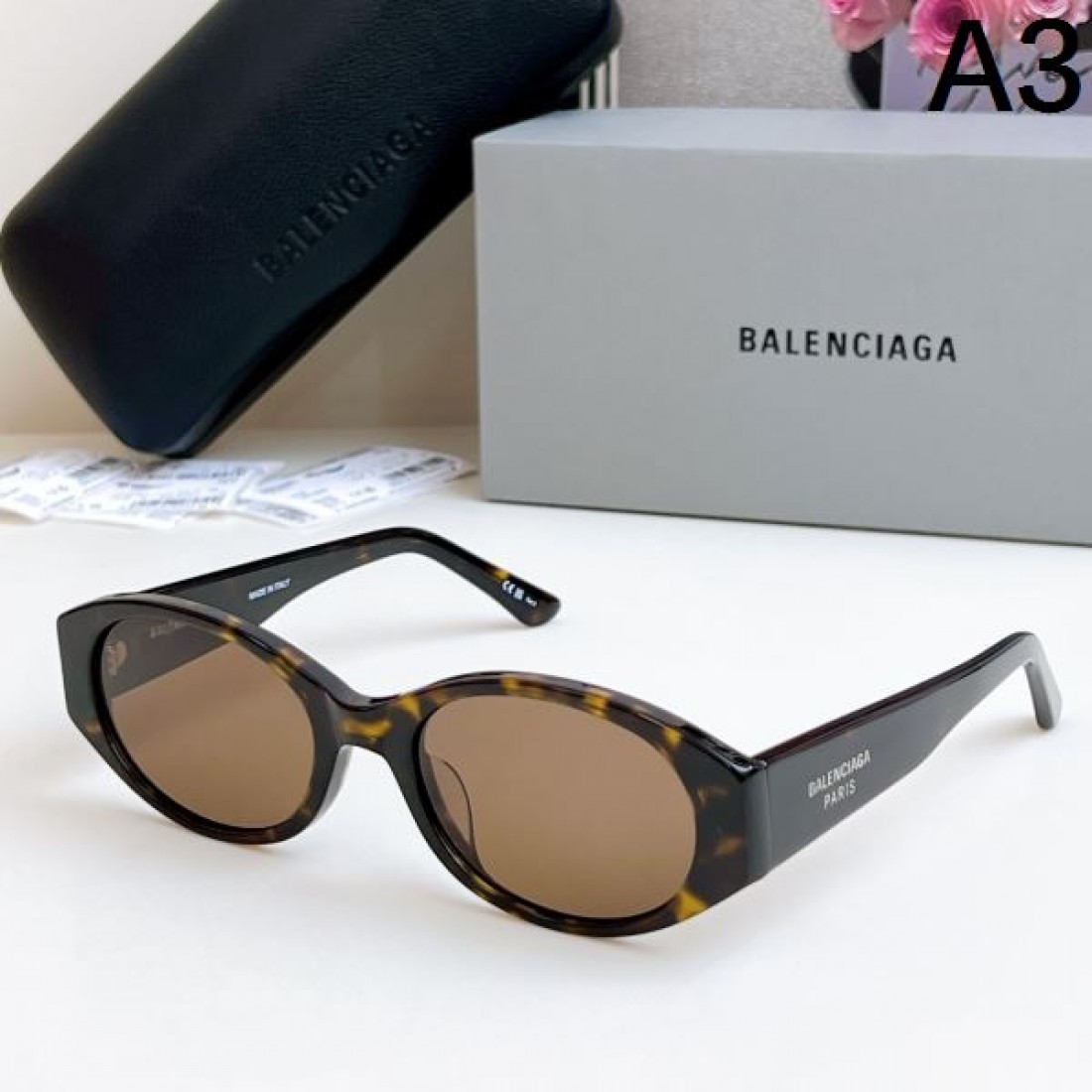 SNS映え間違いなし BALENCIAGA バレンシアガ コピー サングラス 売り切れ必至