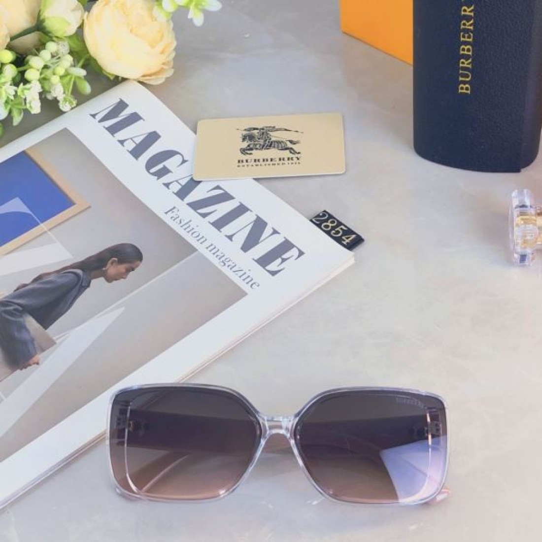 バレンタインコレクション BURBERRY バーバリー コピー サングラス 新春初売り