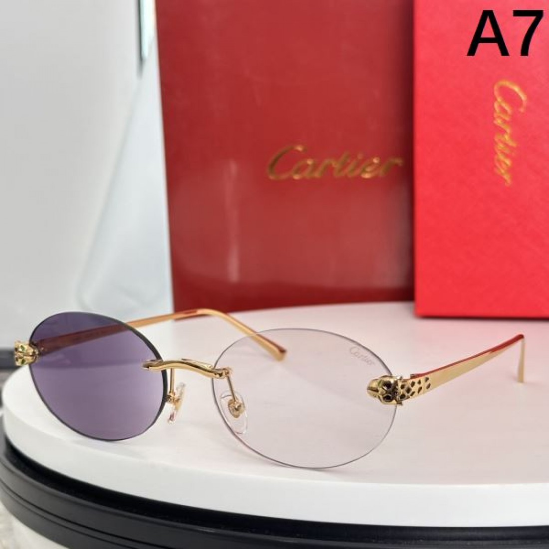 流行最前線 CARTIER カルティエ コピー サングラス エレガントな雰囲気